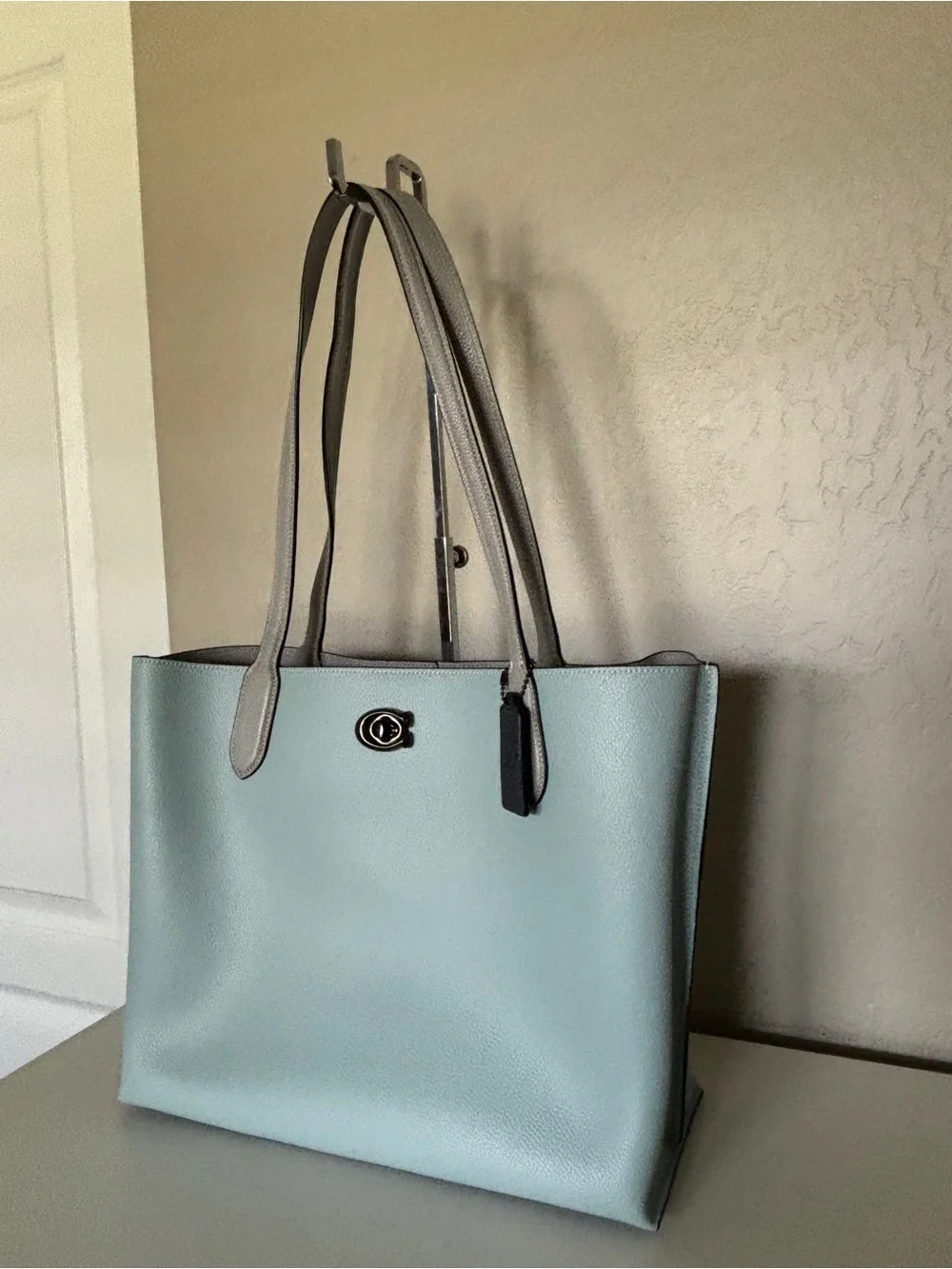 Coach Willow Aqua Blue Signature Leather Tote Bag! New 🌸